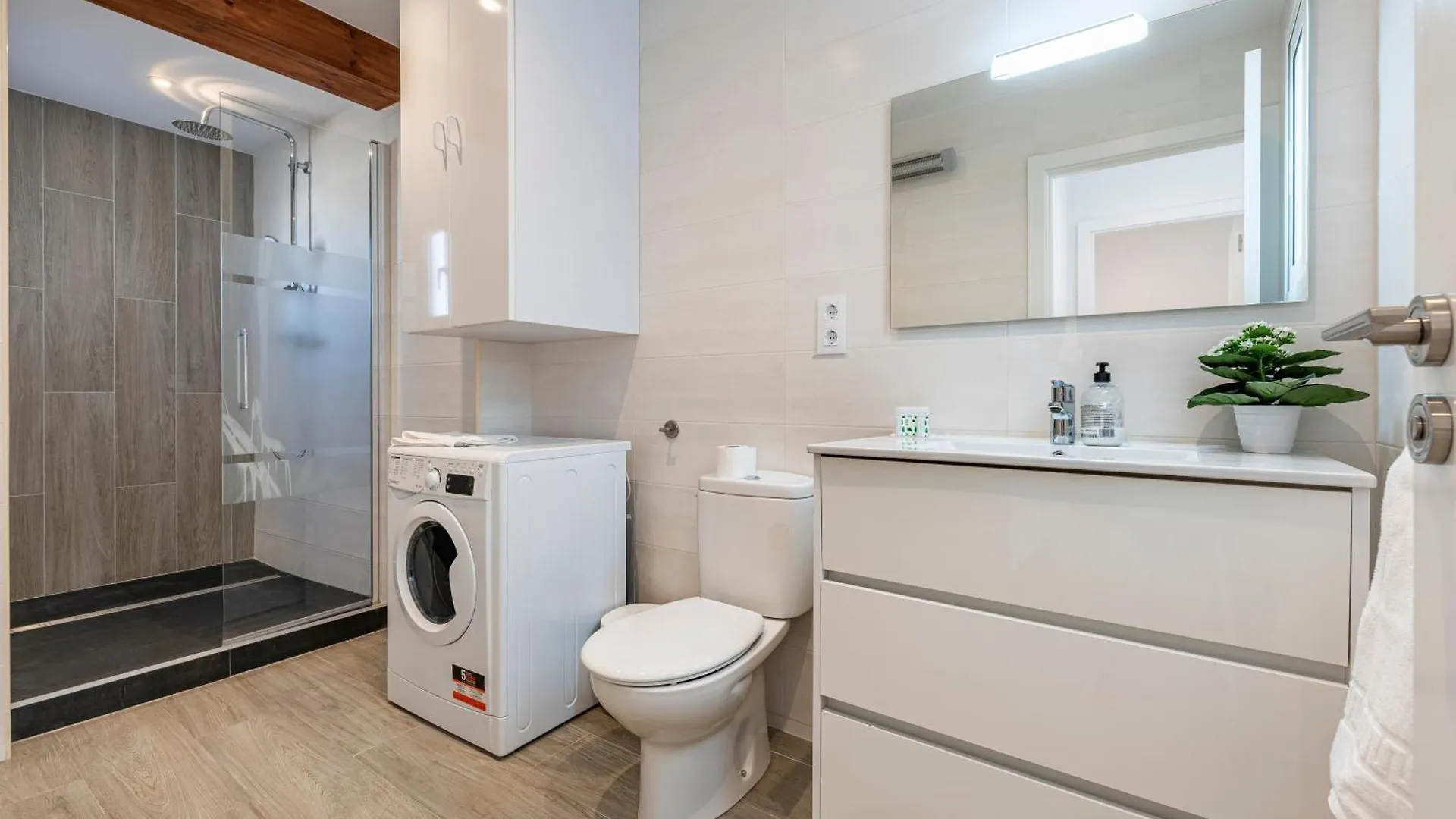 Bettatur Apartaments Cuirateries Tarragona Apartman